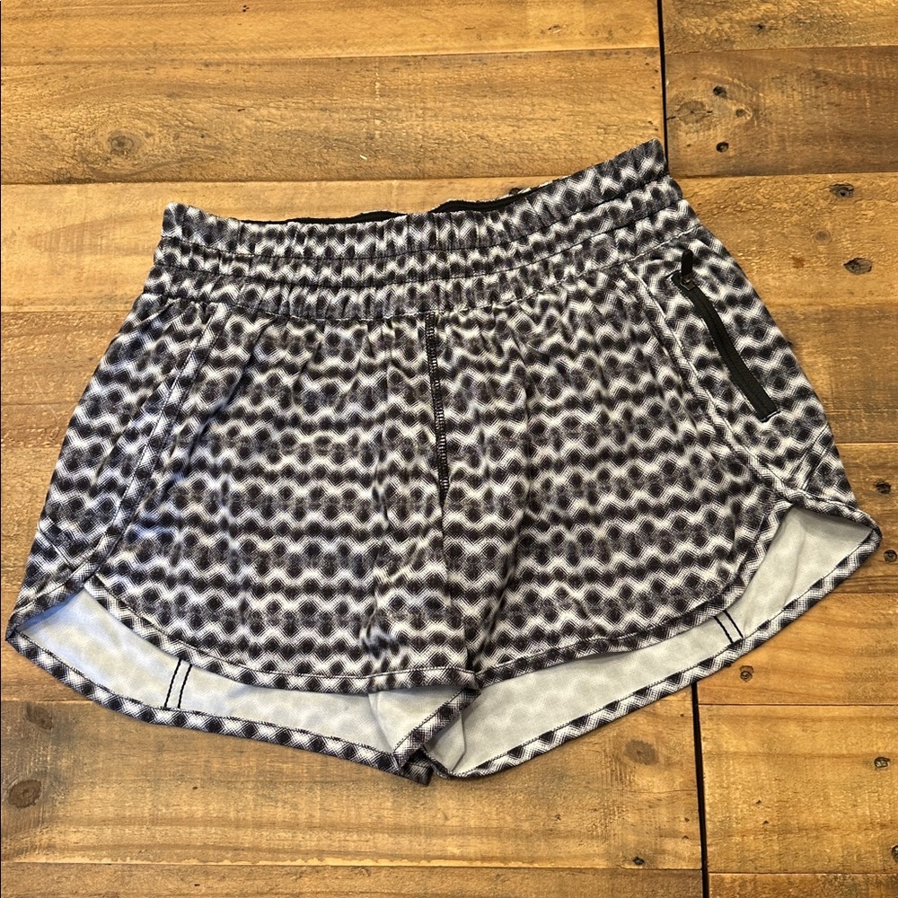 NTF NWOT Lululemon Seawheeze Short